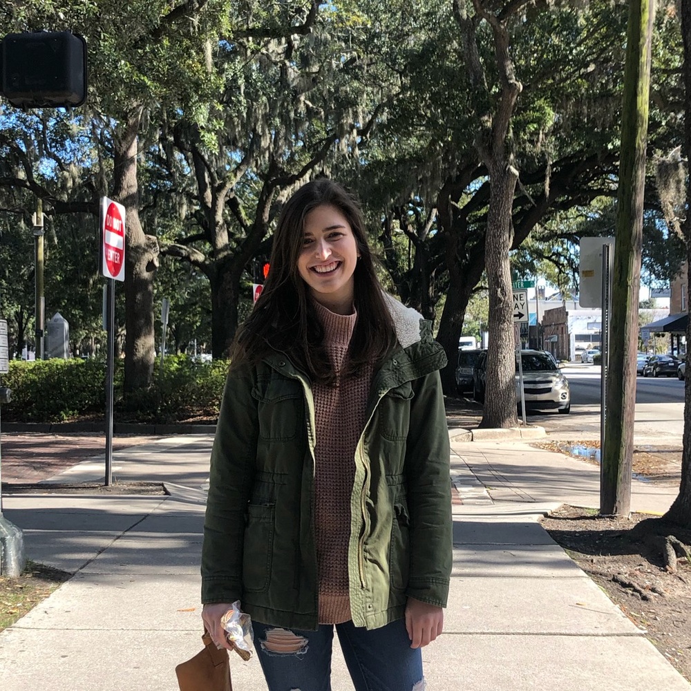 Meet your Posher, Megan